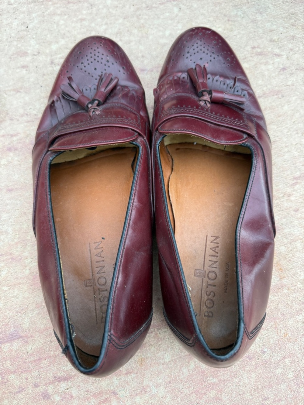 Bostonian Men’s Oxblood Tassel Loafers